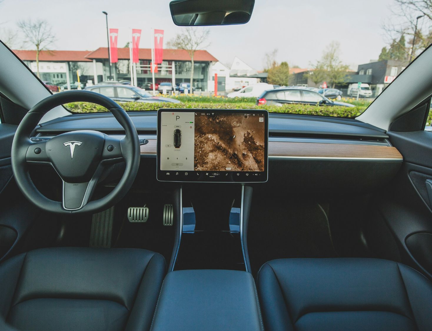 An Easy Way To Make Your Car Look More Expensive - WealthyDriver
