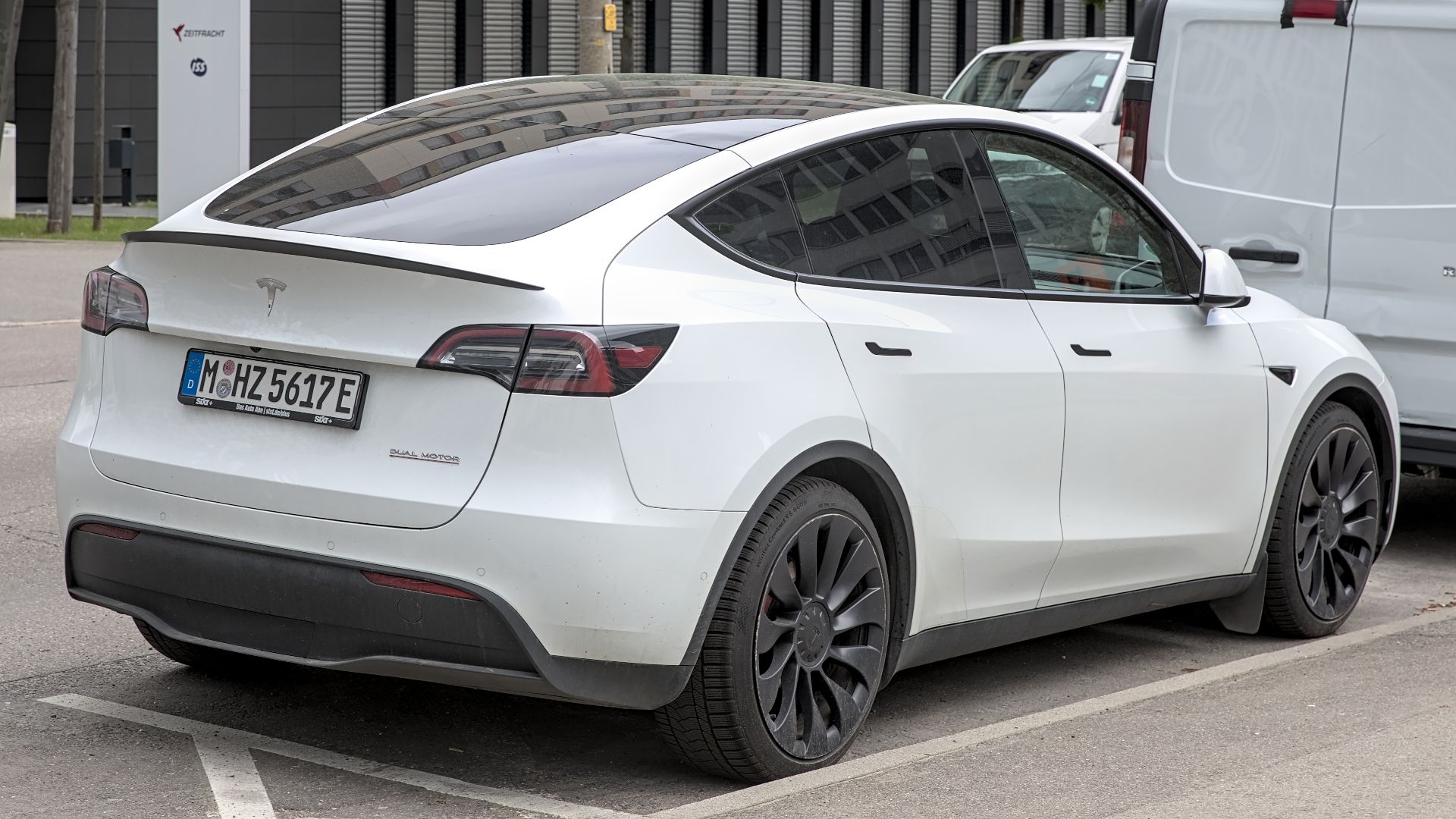 File:Tesla Model Y 1X7A7391.jpg