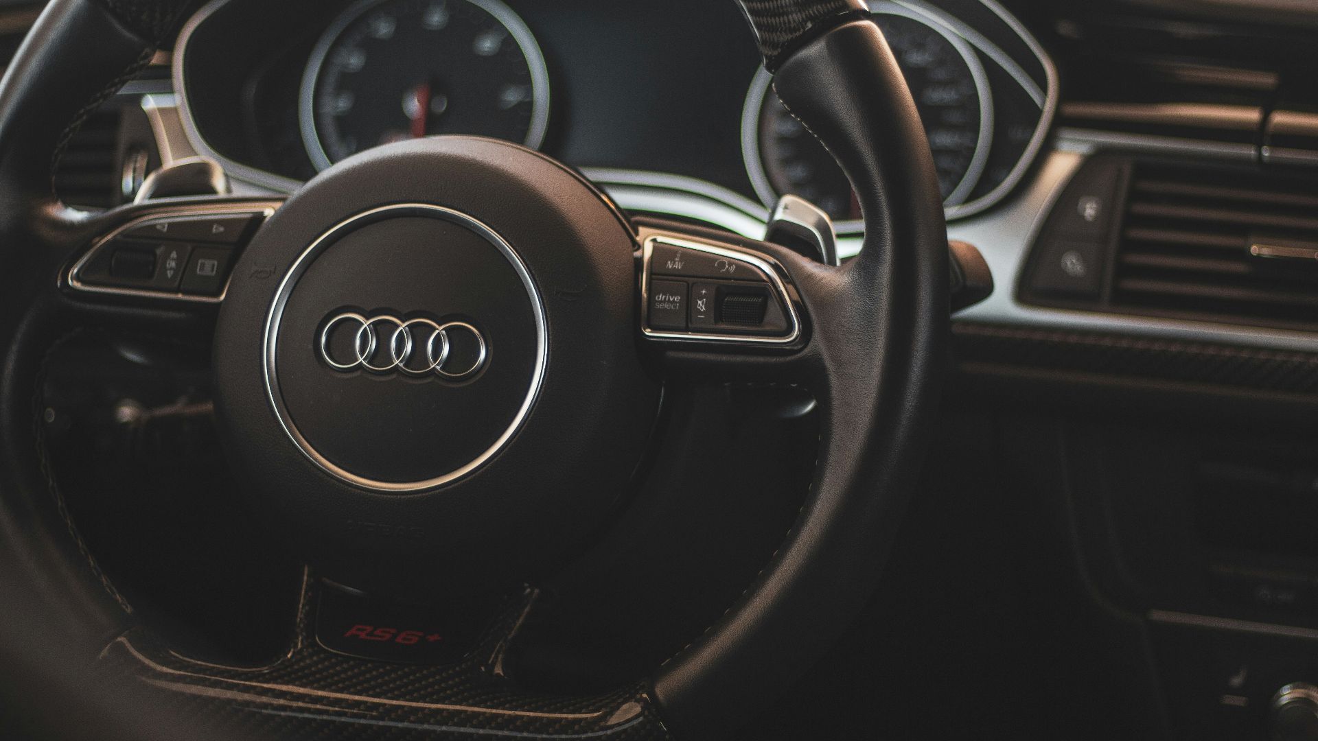 black and silver jeep steering wheel