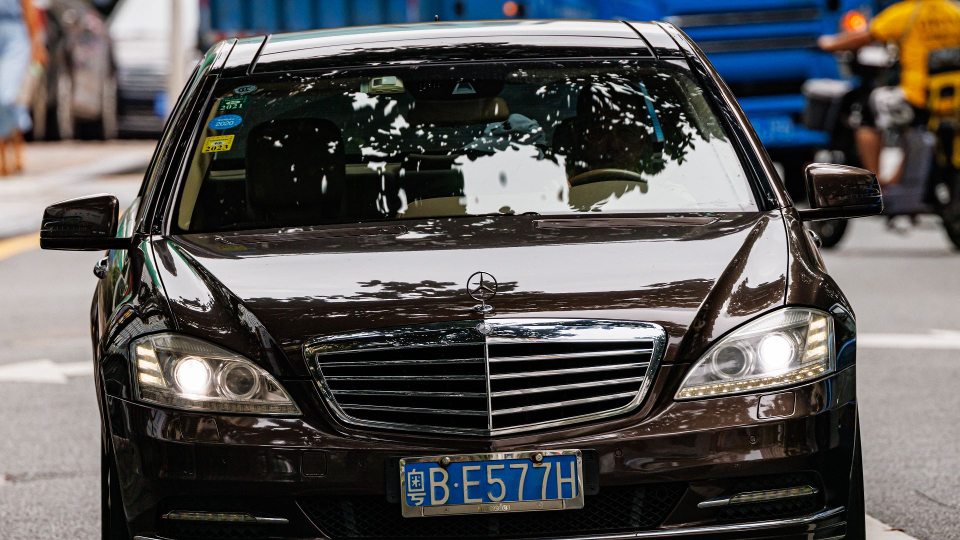 File:MERCEDES-BENZ S-CLASS (V221) China.jpg
