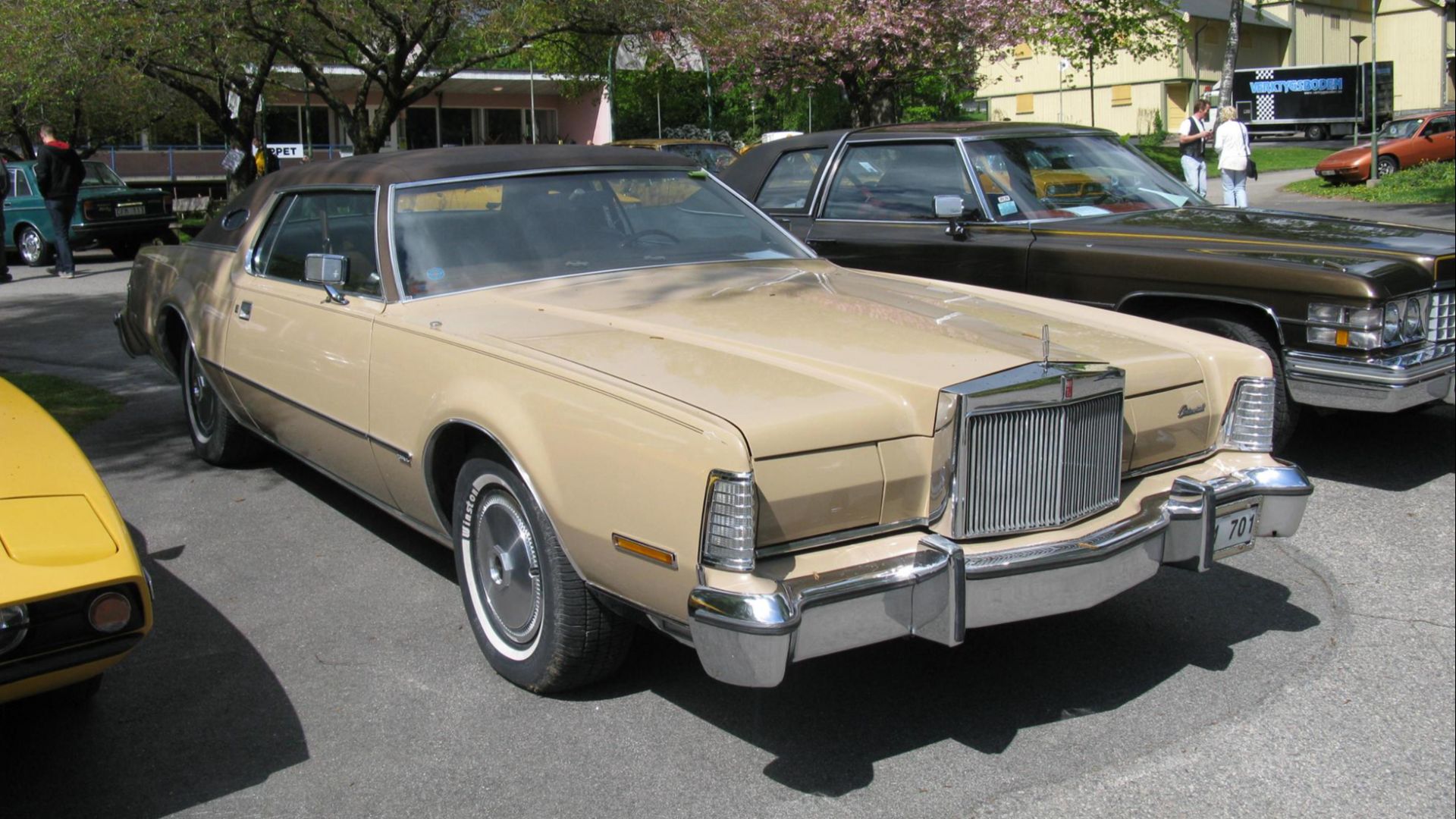 1782093079ec230daf86b83f9d379919f85af5d57563cbca4f.jpg
