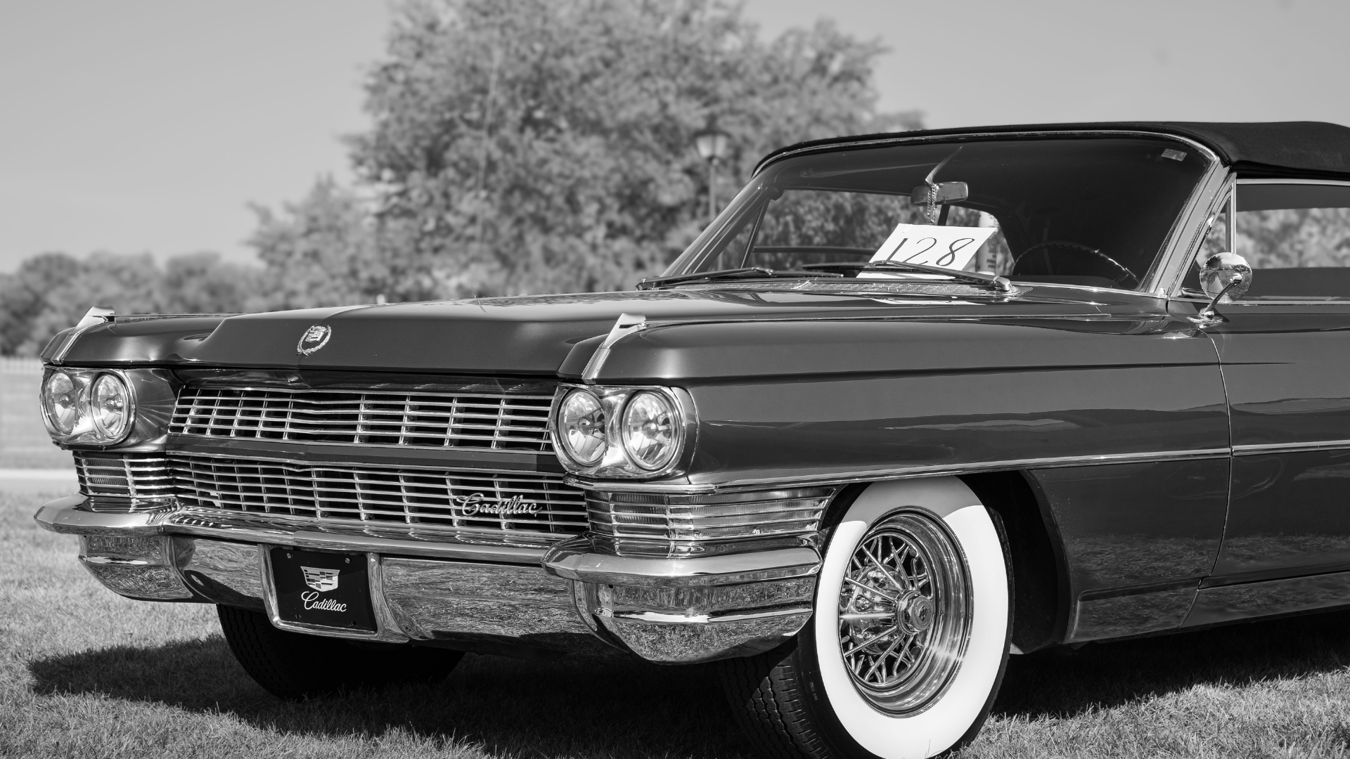 old-60s-car-black-and-white-thumb-rss.png