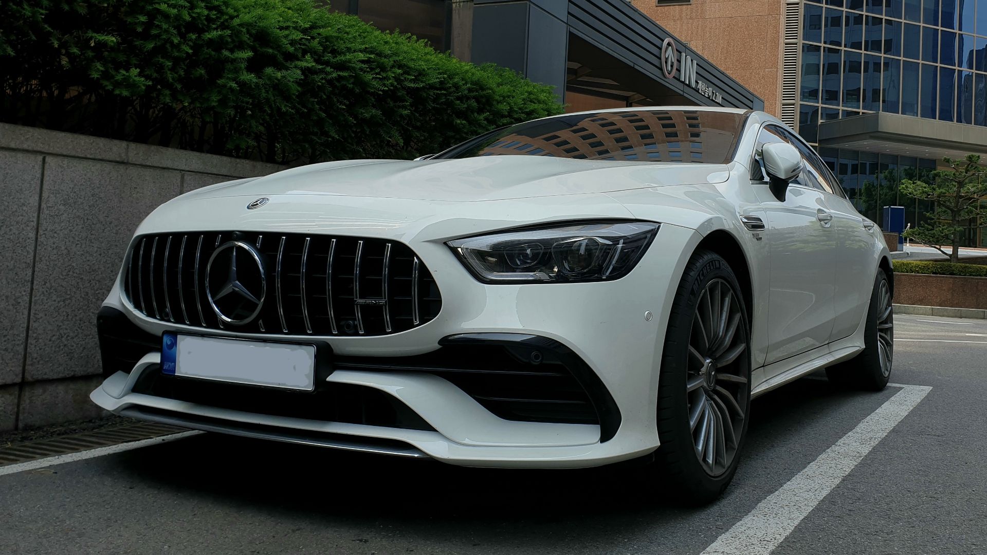 1787166373bb489ec28bc4edc85d3ed75a07abd464f24efdf5.jpg